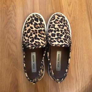 Steve Madden leopard shoes